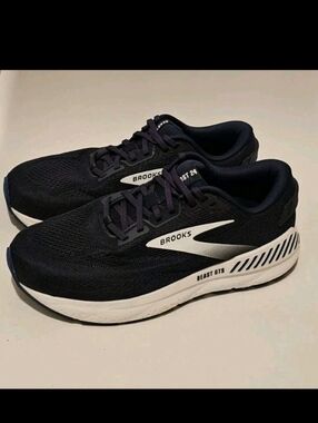 Men's Brooks Beast GTS 24 size 11